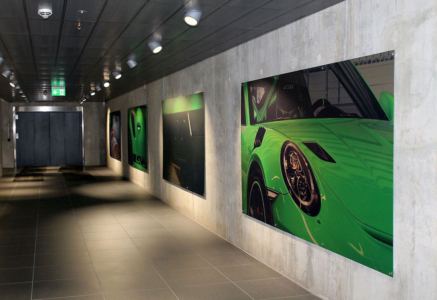Bilder av grønn bil